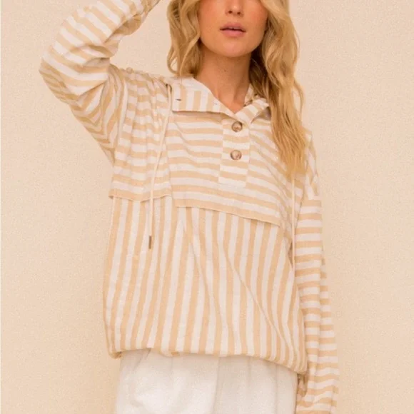 Hem & Thread Tan and White Striped Jacket - Picture 3 of 12